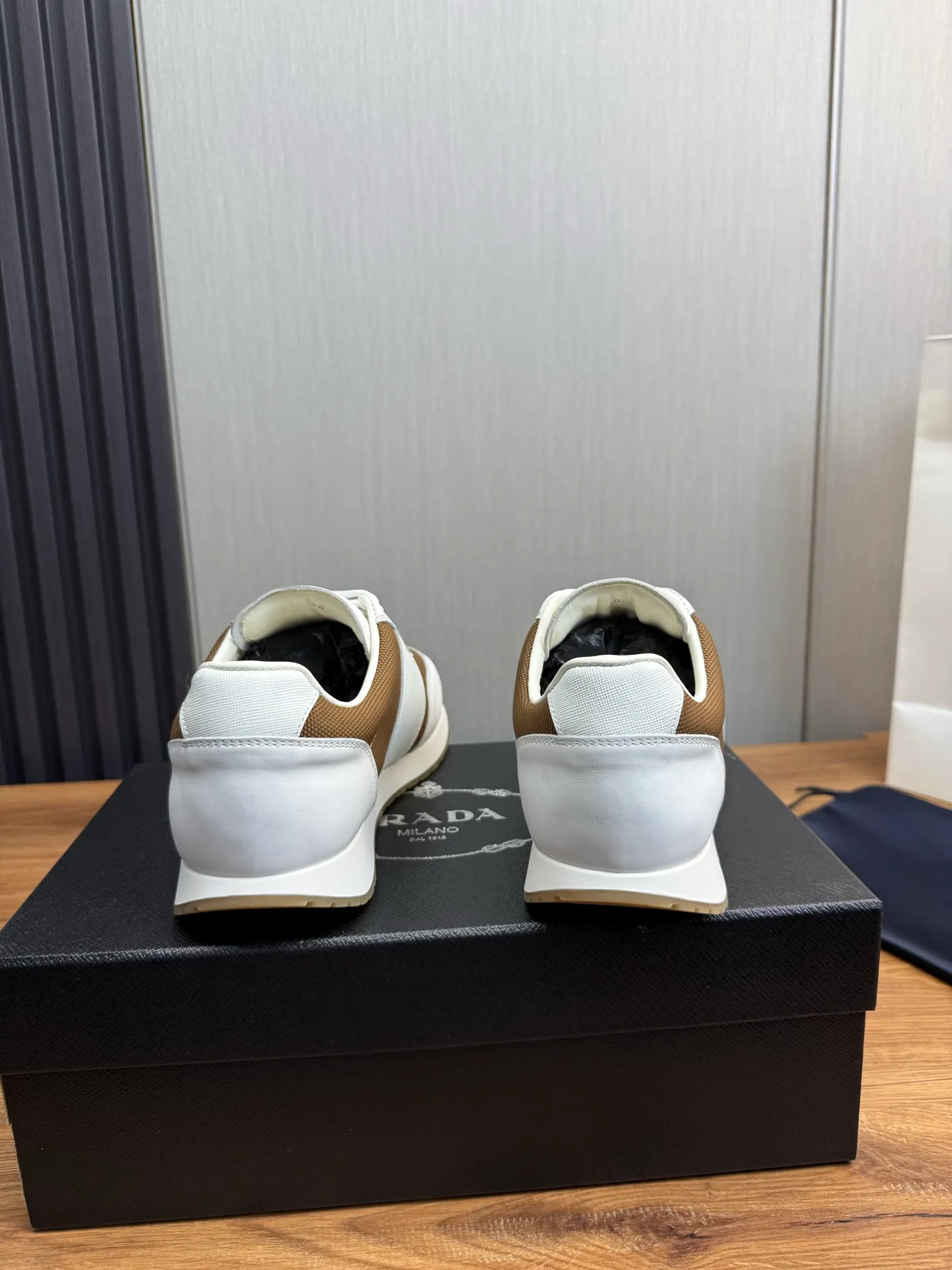 Men's shoes 💰760💰 [PRADA] New models synchronized with the official website, high-quality shipments ✔️Best sellers🔥 Original cowhide with mesh surface + cowhide lining, 1🆚1 replica, original bottom, 38-45 (men's 45 is custom-made and cannot be returned)